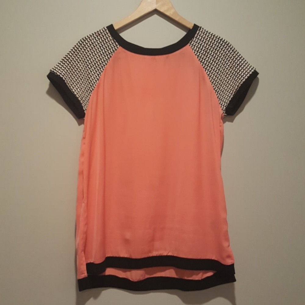 Sanctuary coral orange and black top